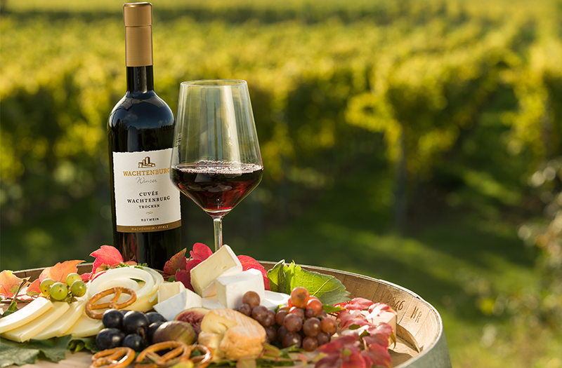WEIN & KÄSE WEIN & KÄSE